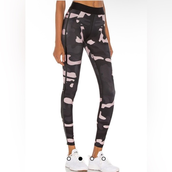 Ultracor Camo Collegiate Leggings - Picture 1 of 6